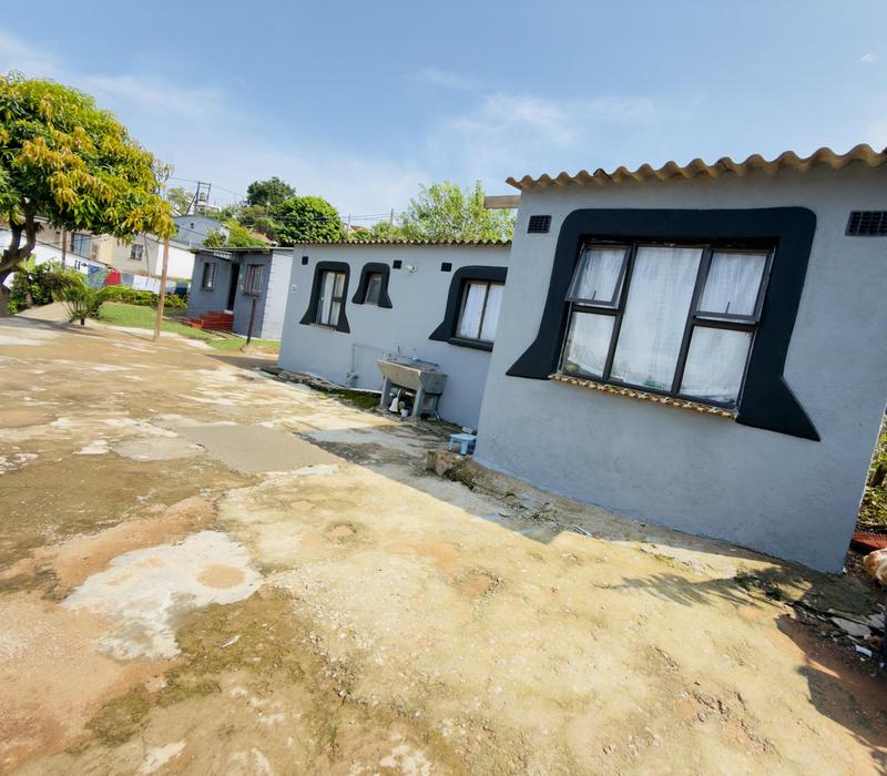 3 Bedroom Property for Sale in Ntuzuma KwaZulu-Natal