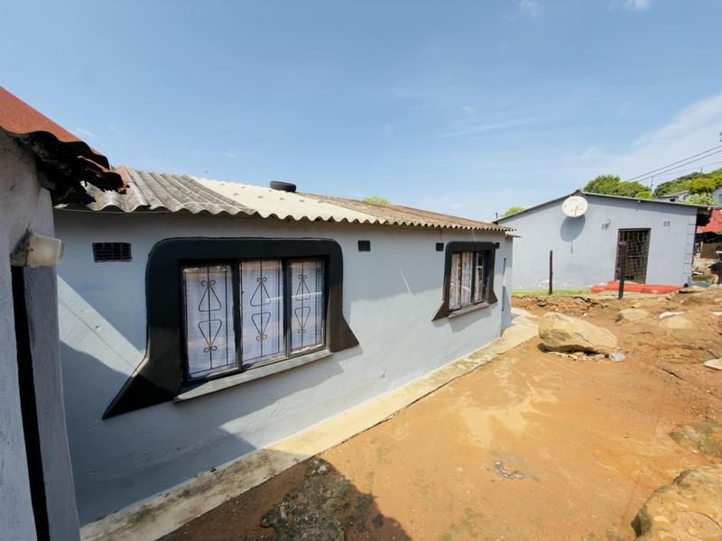 3 Bedroom Property for Sale in Ntuzuma KwaZulu-Natal