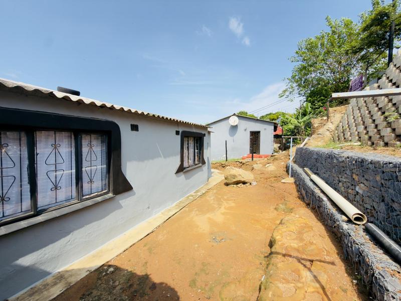 3 Bedroom Property for Sale in Ntuzuma KwaZulu-Natal