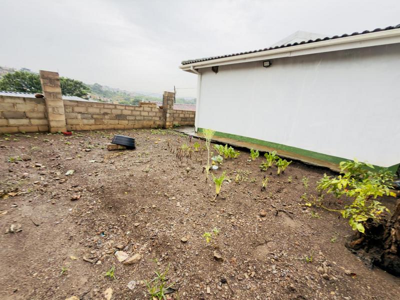 3 Bedroom Property for Sale in Parkgate KwaZulu-Natal