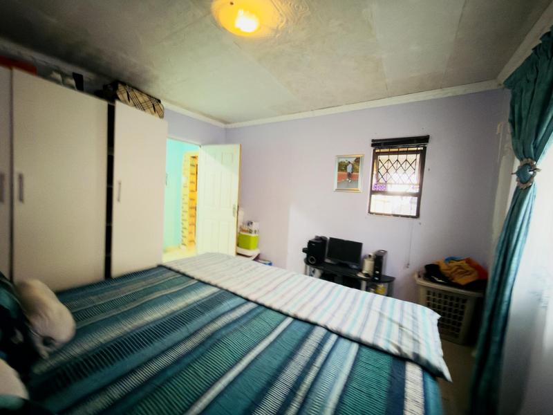 3 Bedroom Property for Sale in Parkgate KwaZulu-Natal