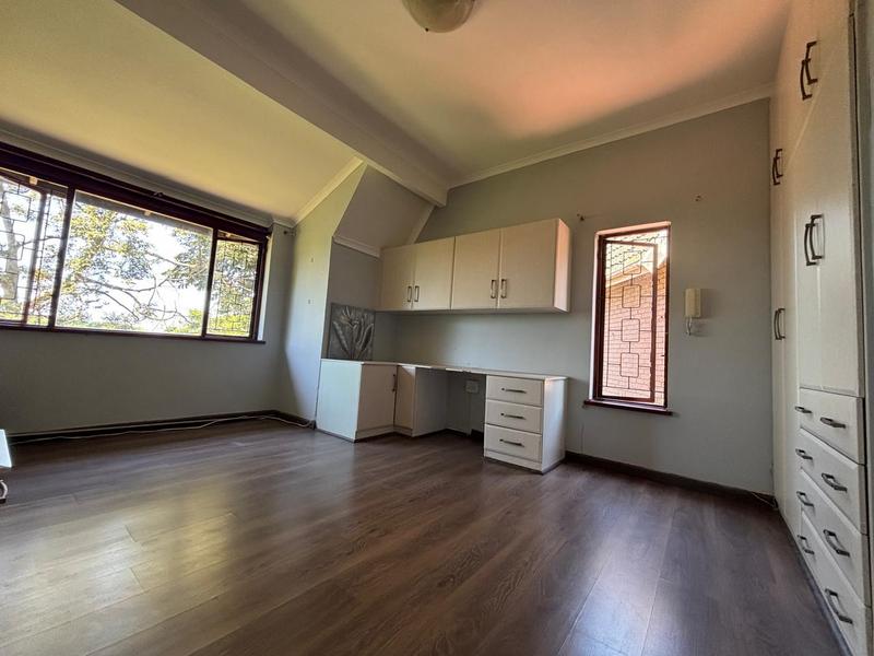 4 Bedroom Property for Sale in Beverley Hills KwaZulu-Natal