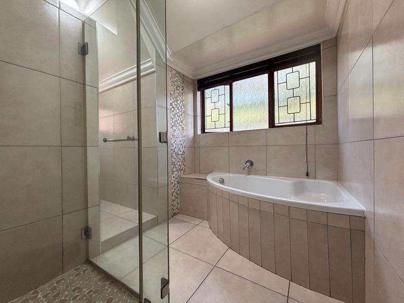 4 Bedroom Property for Sale in Beverley Hills KwaZulu-Natal