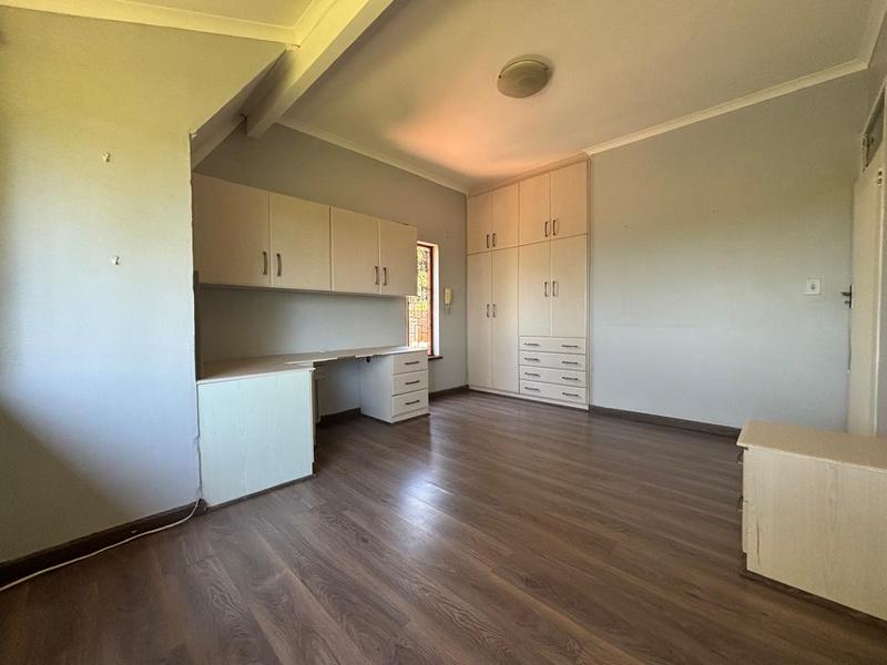 4 Bedroom Property for Sale in Beverley Hills KwaZulu-Natal