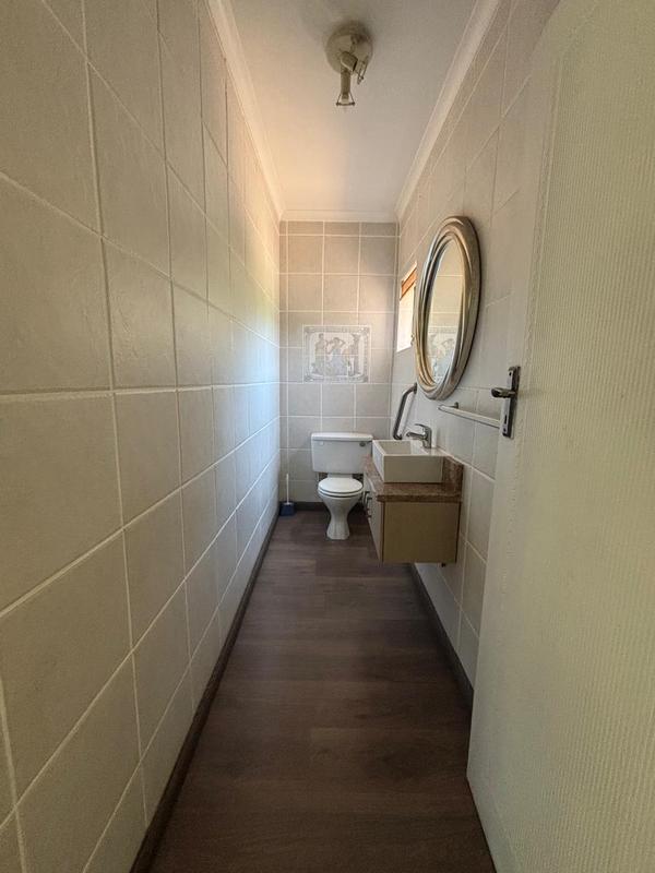 4 Bedroom Property for Sale in Beverley Hills KwaZulu-Natal