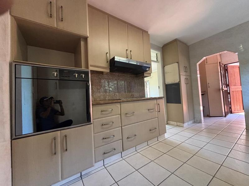 4 Bedroom Property for Sale in Beverley Hills KwaZulu-Natal