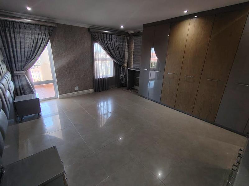 3 Bedroom Property for Sale in La Lucia KwaZulu-Natal