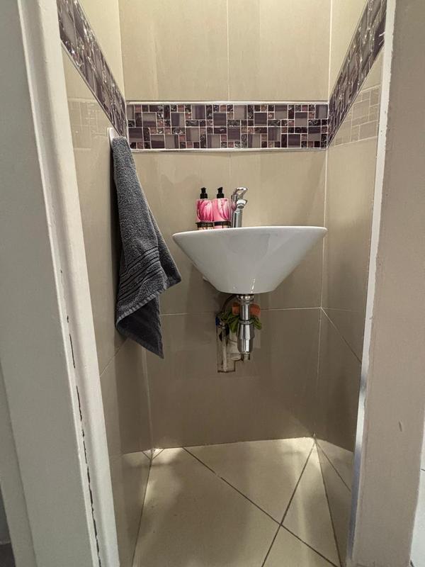 3 Bedroom Property for Sale in Reservoir Hills KwaZulu-Natal