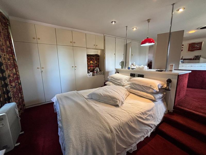 4 Bedroom Property for Sale in Reservoir Hills KwaZulu-Natal