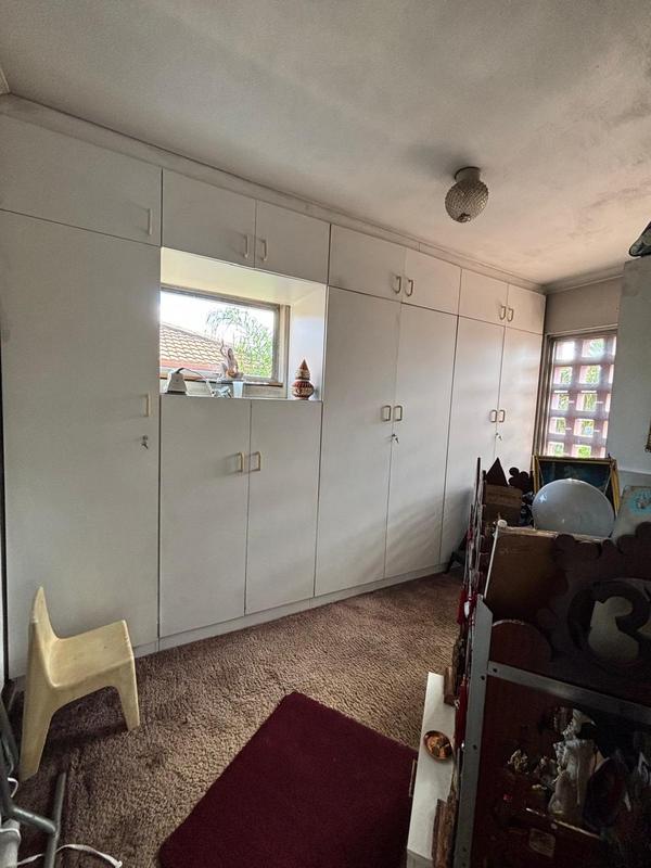 4 Bedroom Property for Sale in Reservoir Hills KwaZulu-Natal