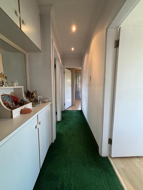 4 Bedroom Property for Sale in Reservoir Hills KwaZulu-Natal