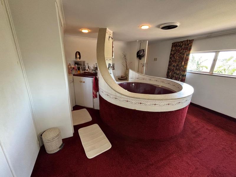 4 Bedroom Property for Sale in Reservoir Hills KwaZulu-Natal