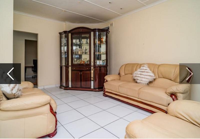 3 Bedroom Property for Sale in Reservoir Hills KwaZulu-Natal