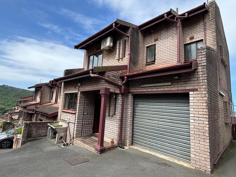 3 Bedroom Property for Sale in Reservoir Hills KwaZulu-Natal