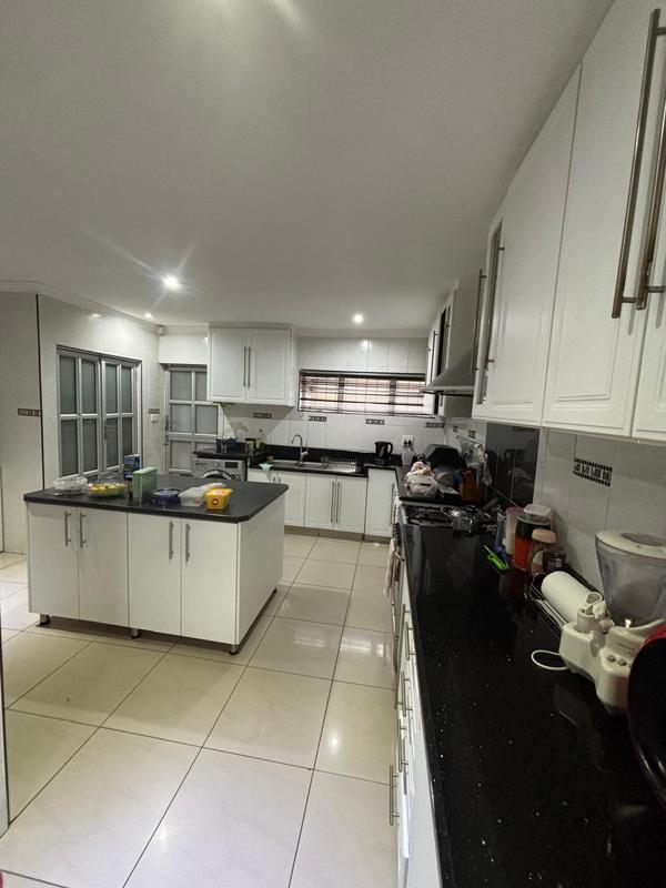 4 Bedroom Property for Sale in Reservoir Hills KwaZulu-Natal