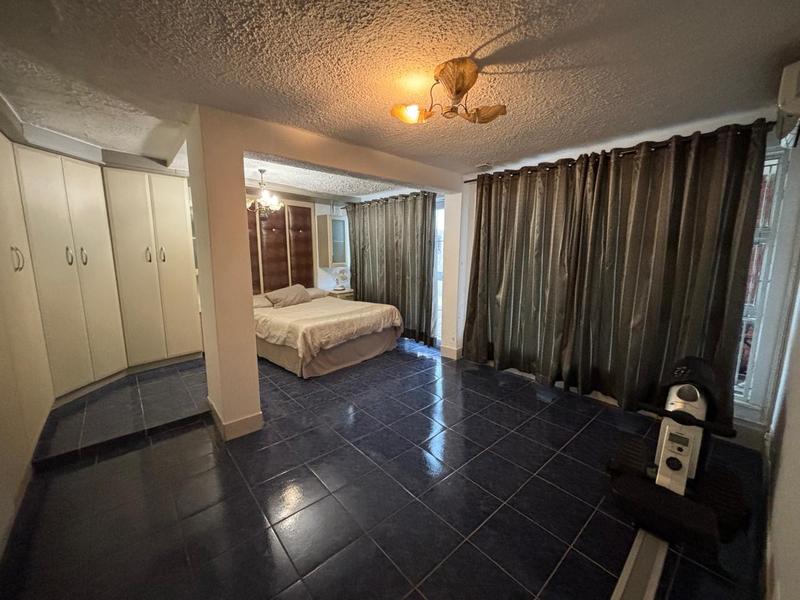 4 Bedroom Property for Sale in Reservoir Hills KwaZulu-Natal