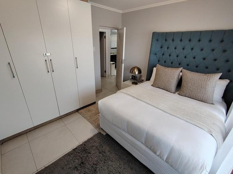 2 Bedroom Property for Sale in Umhlanga KwaZulu-Natal