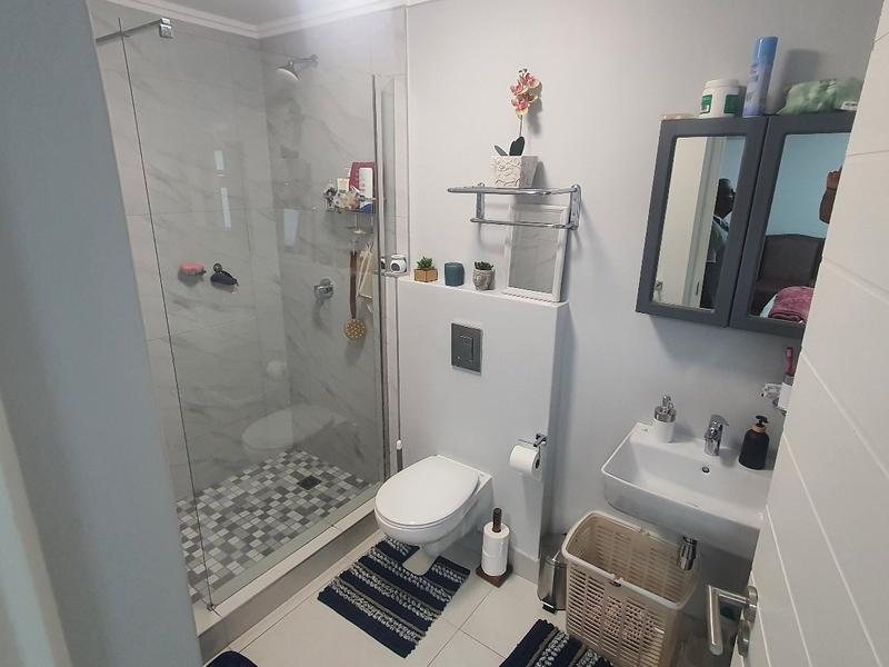 2 Bedroom Property for Sale in Umhlanga Ridge KwaZulu-Natal