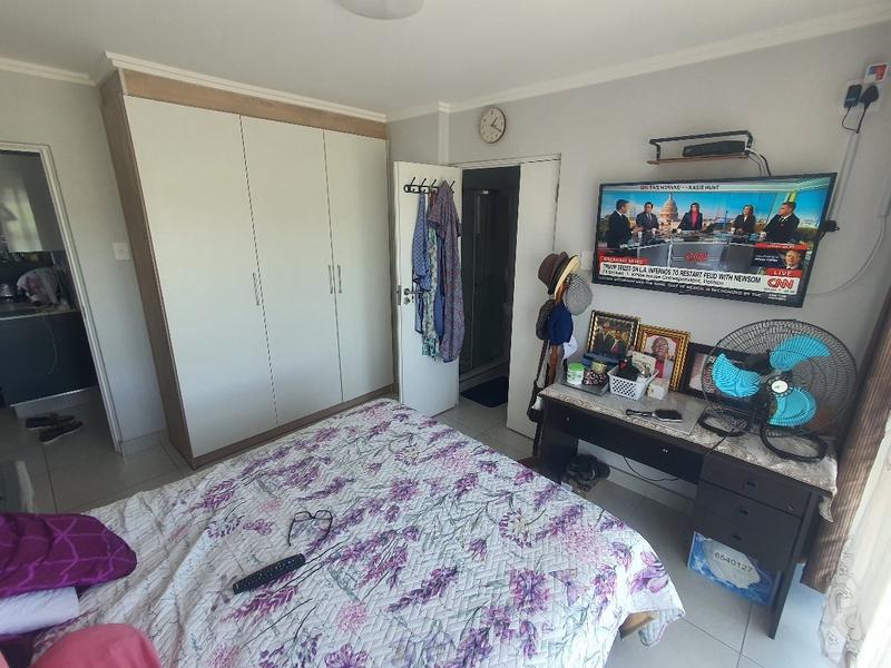 2 Bedroom Property for Sale in Umhlanga Ridge KwaZulu-Natal