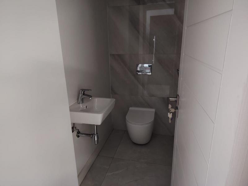 3 Bedroom Property for Sale in Umhlanga Ridgeside KwaZulu-Natal