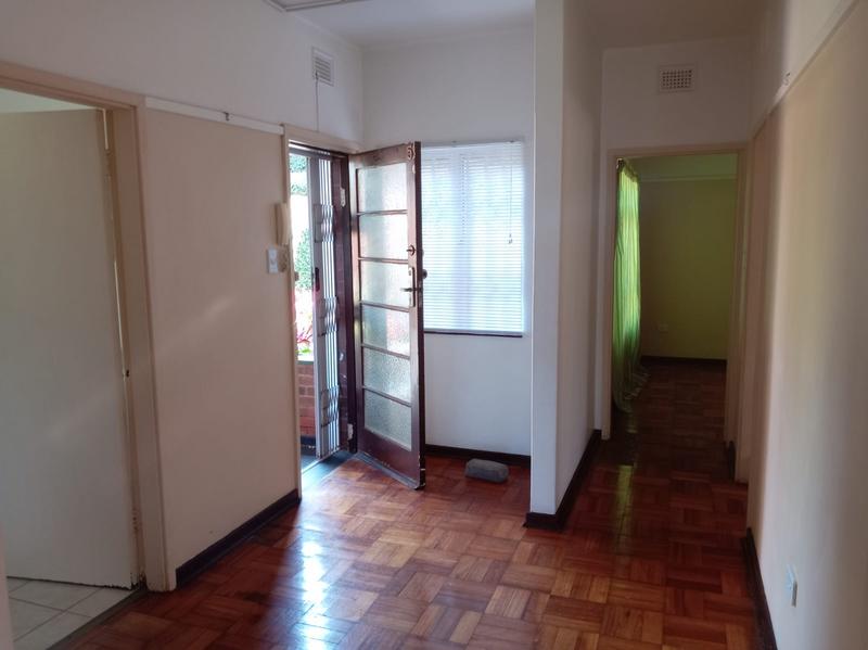 2 Bedroom Property for Sale in Scottburgh KwaZulu-Natal