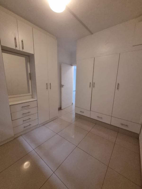2 Bedroom Property for Sale in Umhlanga Ridge KwaZulu-Natal