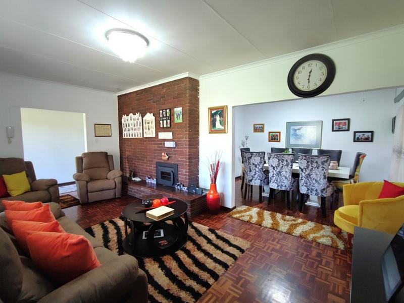 3 Bedroom Property for Sale in Scottsville KwaZulu-Natal