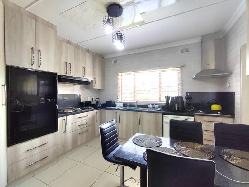 3 Bedroom Property for Sale in Scottsville KwaZulu-Natal