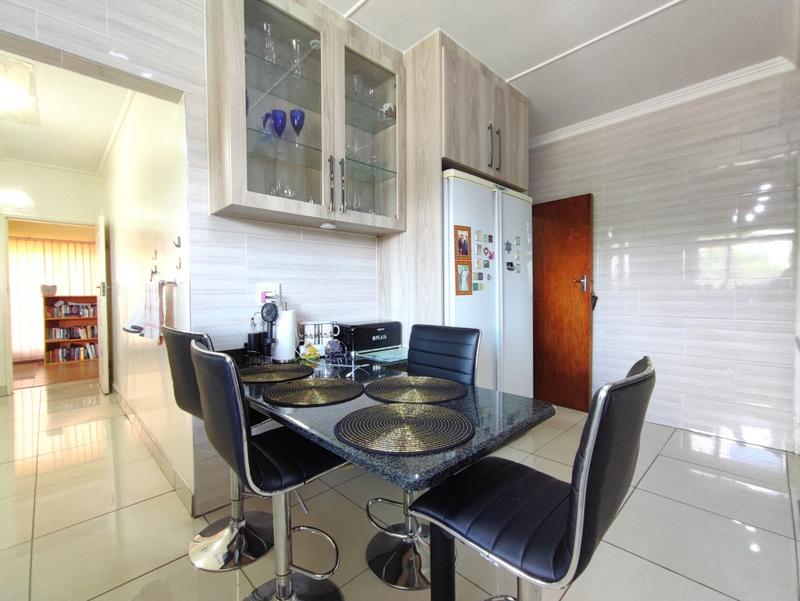 3 Bedroom Property for Sale in Scottsville KwaZulu-Natal