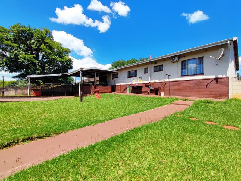3 Bedroom Property for Sale in Scottsville KwaZulu-Natal