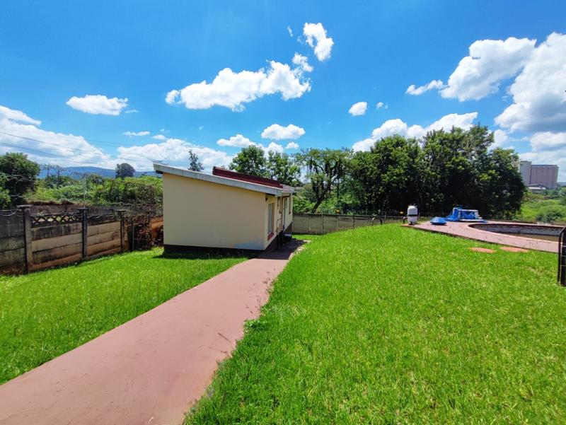 3 Bedroom Property for Sale in Scottsville KwaZulu-Natal