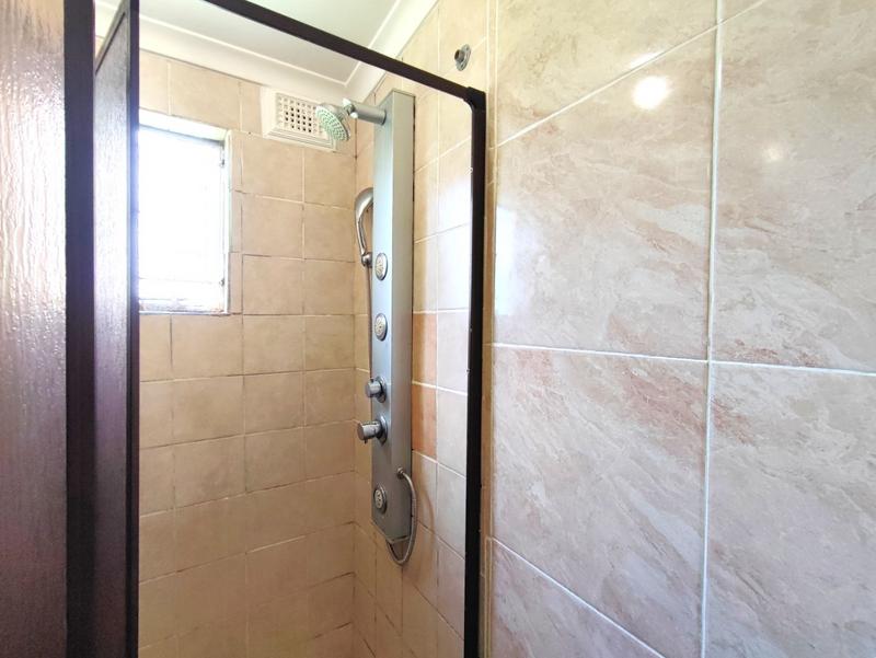 3 Bedroom Property for Sale in Scottsville KwaZulu-Natal