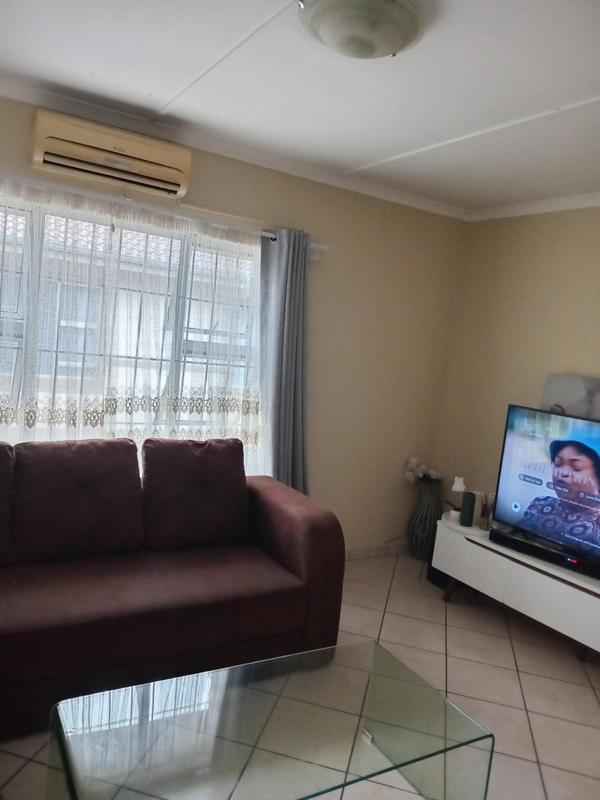 To Let 2 Bedroom Property for Rent in Richards Bay KwaZulu-Natal