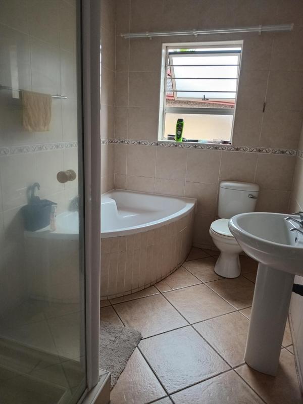 To Let 3 Bedroom Property for Rent in Richards Bay KwaZulu-Natal
