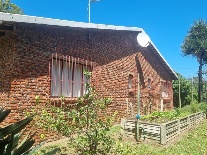 18 Bedroom Property for Sale in Leisure Bay KwaZulu-Natal