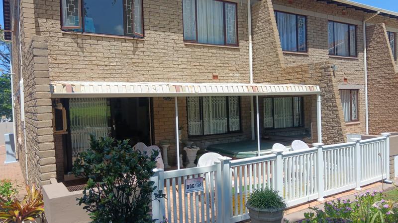 3 Bedroom Property for Sale in Uvongo Beach KwaZulu-Natal