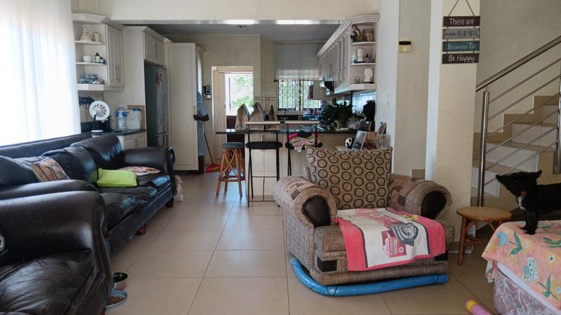 3 Bedroom Property for Sale in Uvongo Beach KwaZulu-Natal