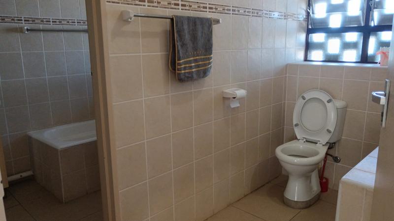 3 Bedroom Property for Sale in Uvongo Beach KwaZulu-Natal