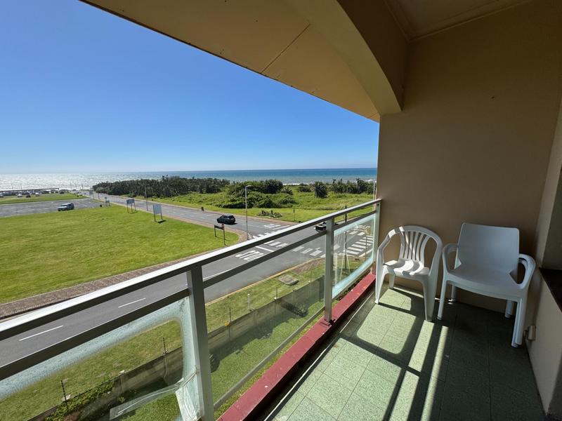 2 Bedroom Property for Sale in St Michaels On Sea KwaZulu-Natal