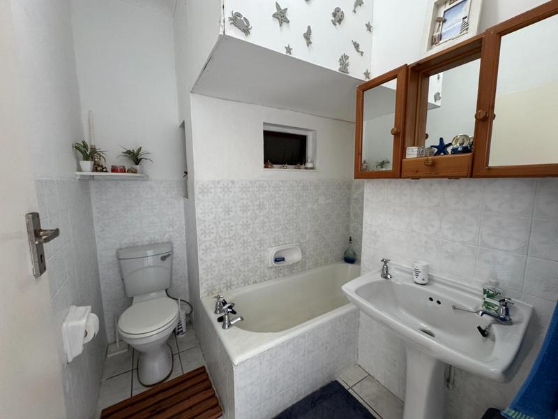 2 Bedroom Property for Sale in St Michaels On Sea KwaZulu-Natal