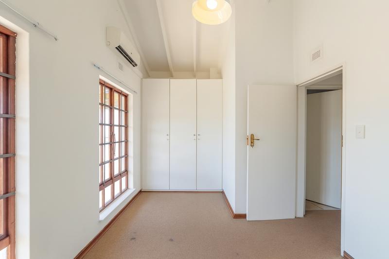 2 Bedroom Property for Sale in Umhlanga KwaZulu-Natal