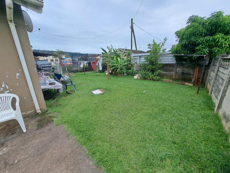 2 Bedroom Property for Sale in Palmview KwaZulu-Natal