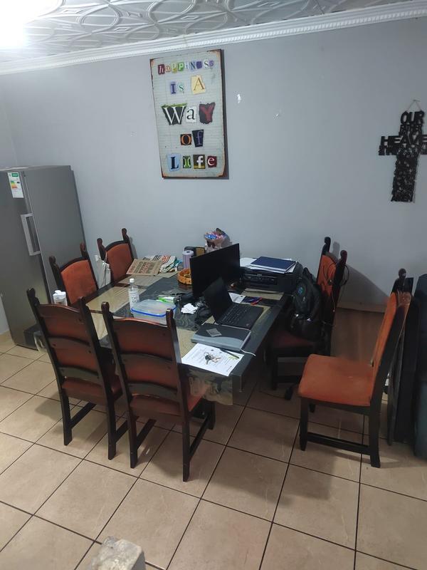 To Let 2 Bedroom Property for Rent in Chatsworth KwaZulu-Natal