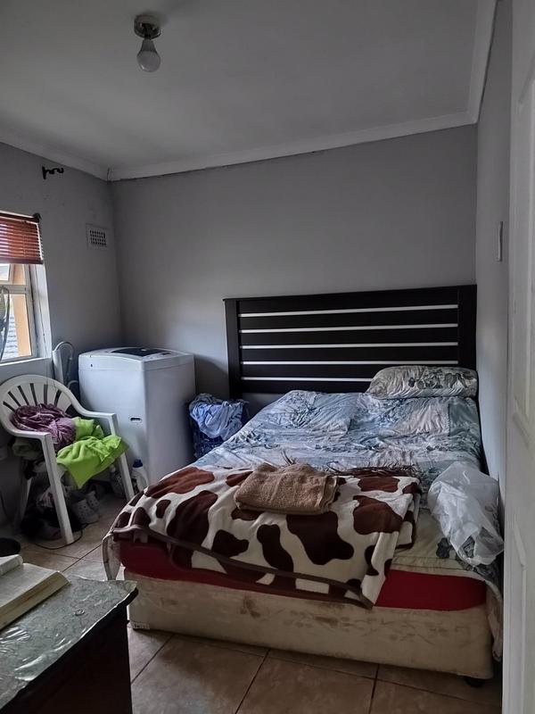 To Let 2 Bedroom Property for Rent in Chatsworth KwaZulu-Natal