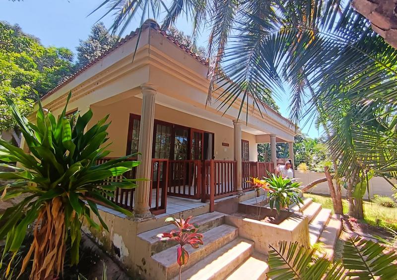 Commercial Property for Sale in Glenmore Beach KwaZulu-Natal