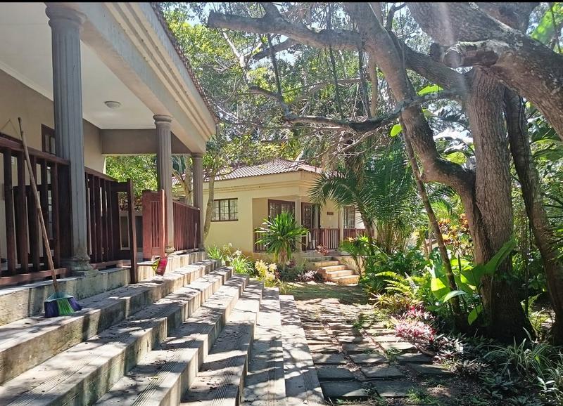 Commercial Property for Sale in Glenmore Beach KwaZulu-Natal
