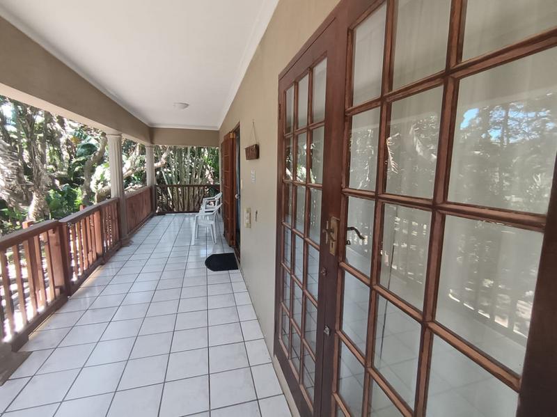 Commercial Property for Sale in Glenmore Beach KwaZulu-Natal