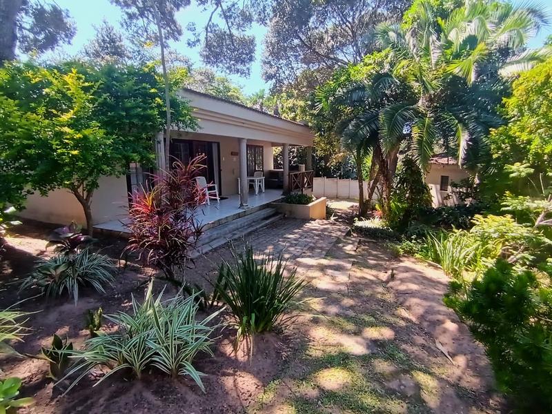 Commercial Property for Sale in Glenmore Beach KwaZulu-Natal