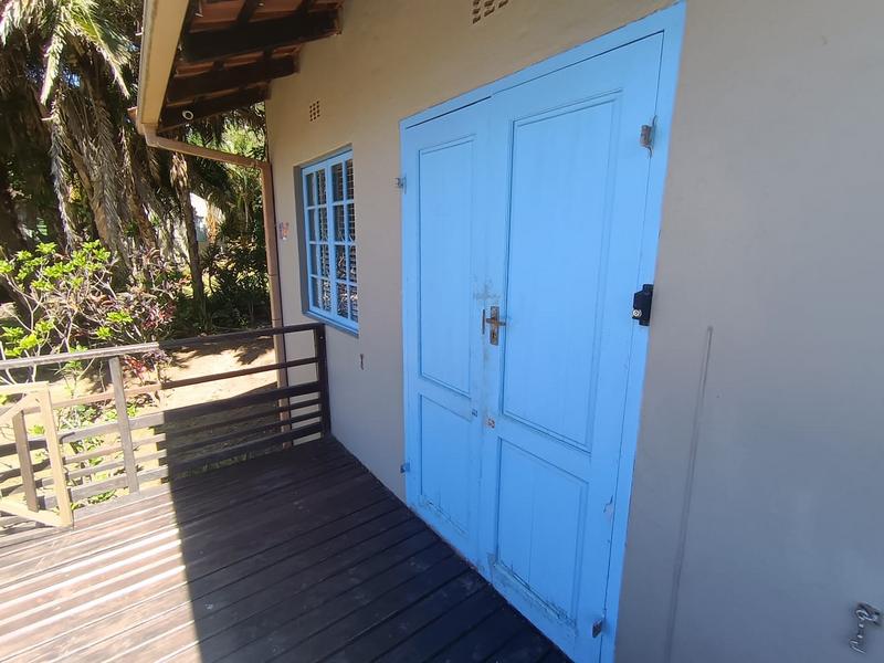 Commercial Property for Sale in Glenmore Beach KwaZulu-Natal