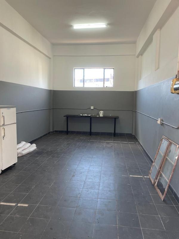 To Let Commercial Property for Rent in Maidstone Village KwaZulu-Natal